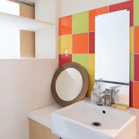 Small Triplex For 2 In The Heart Of Apartment Paris